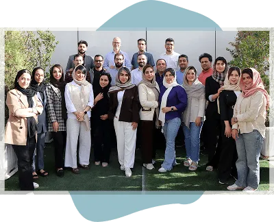 ما کی هستیم ؟